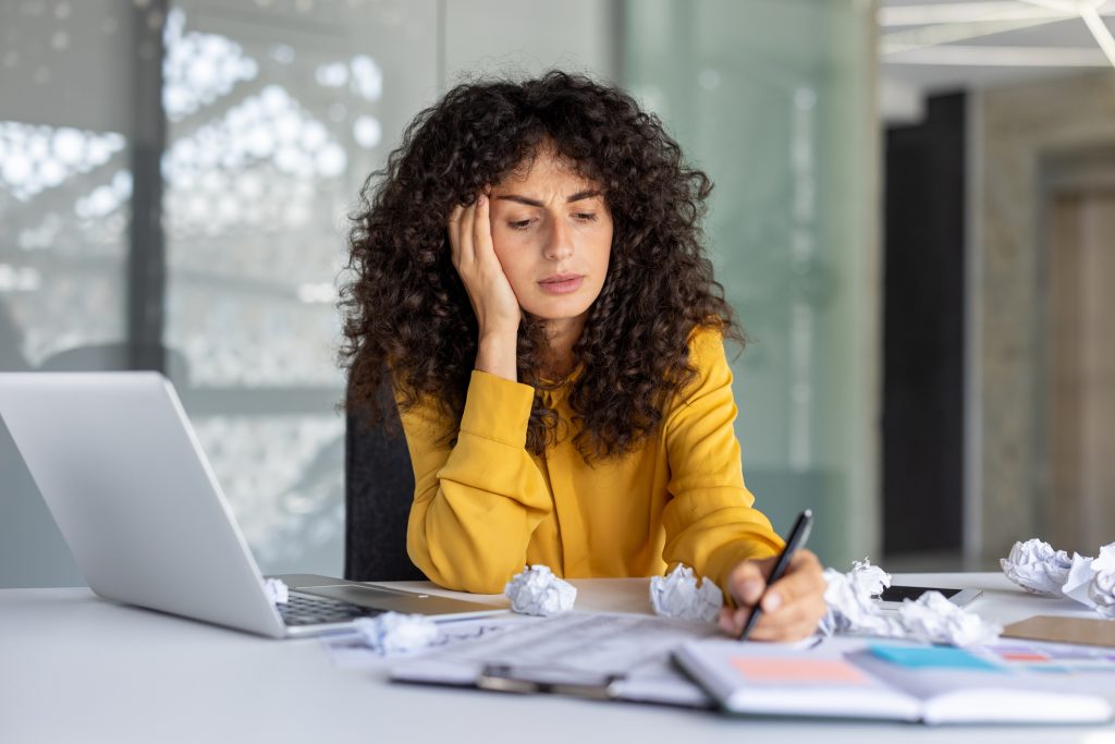 managers struggle to lead